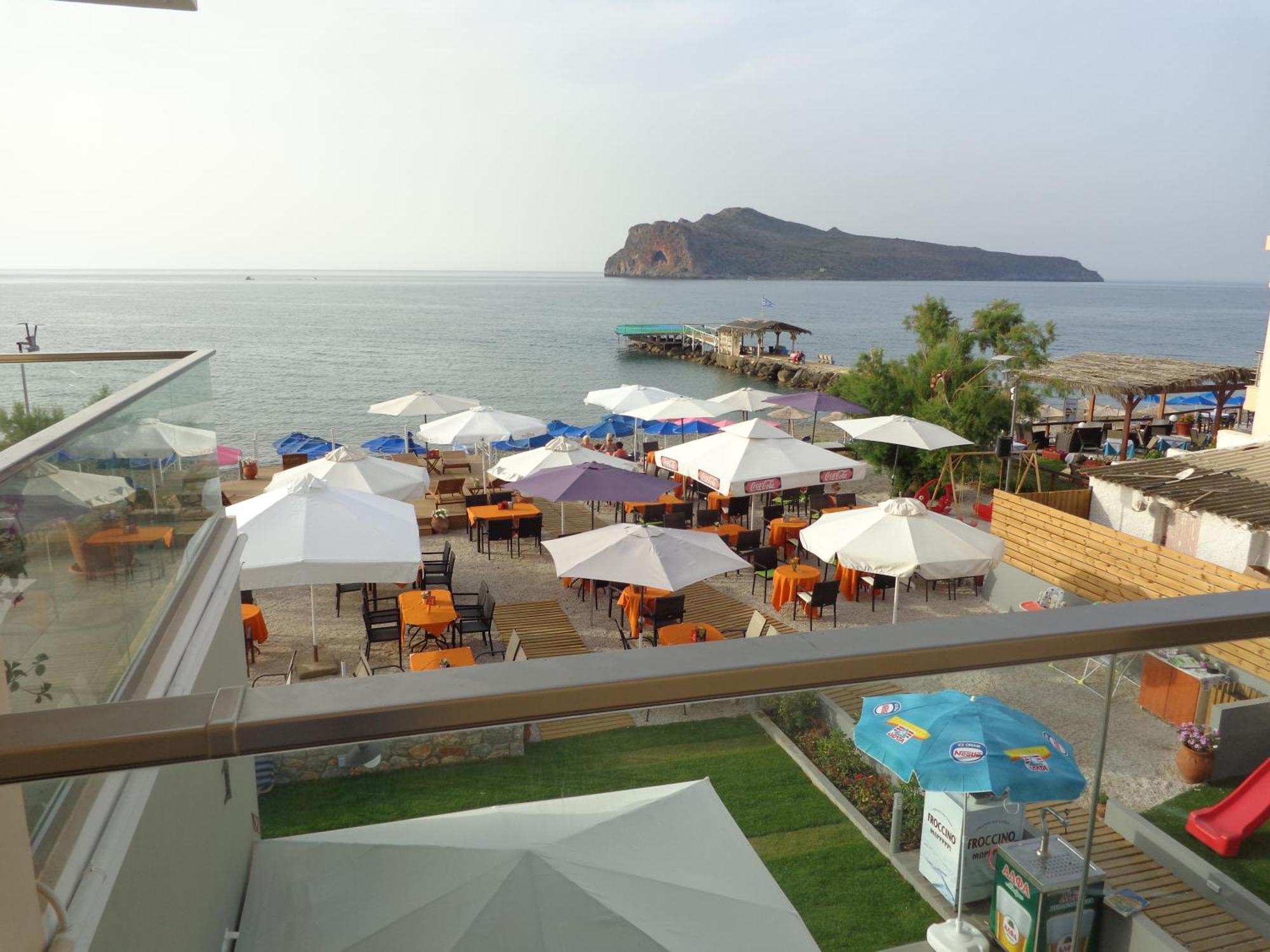 Litinakis Studios Sea View & Litinakis Studios Garden View 700 Meters Away Agia Marina المظهر الخارجي الصورة