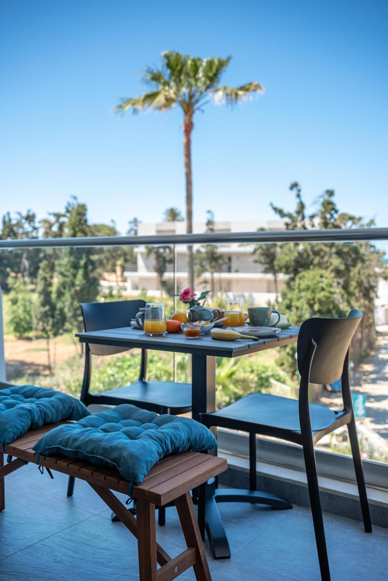 Litinakis Studios Sea View & Litinakis Studios Garden View 700 Meters Away Agia Marina المظهر الخارجي الصورة
