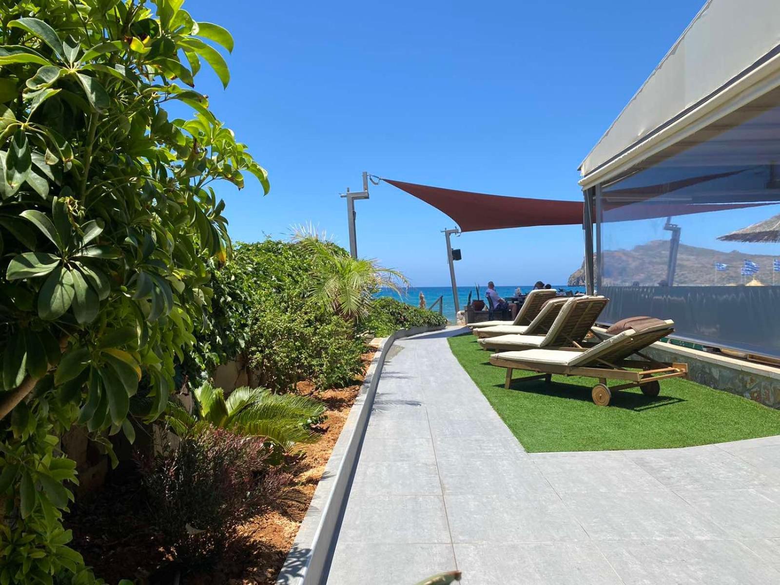 Litinakis Studios Sea View & Litinakis Studios Garden View 700 Meters Away Agia Marina المظهر الخارجي الصورة