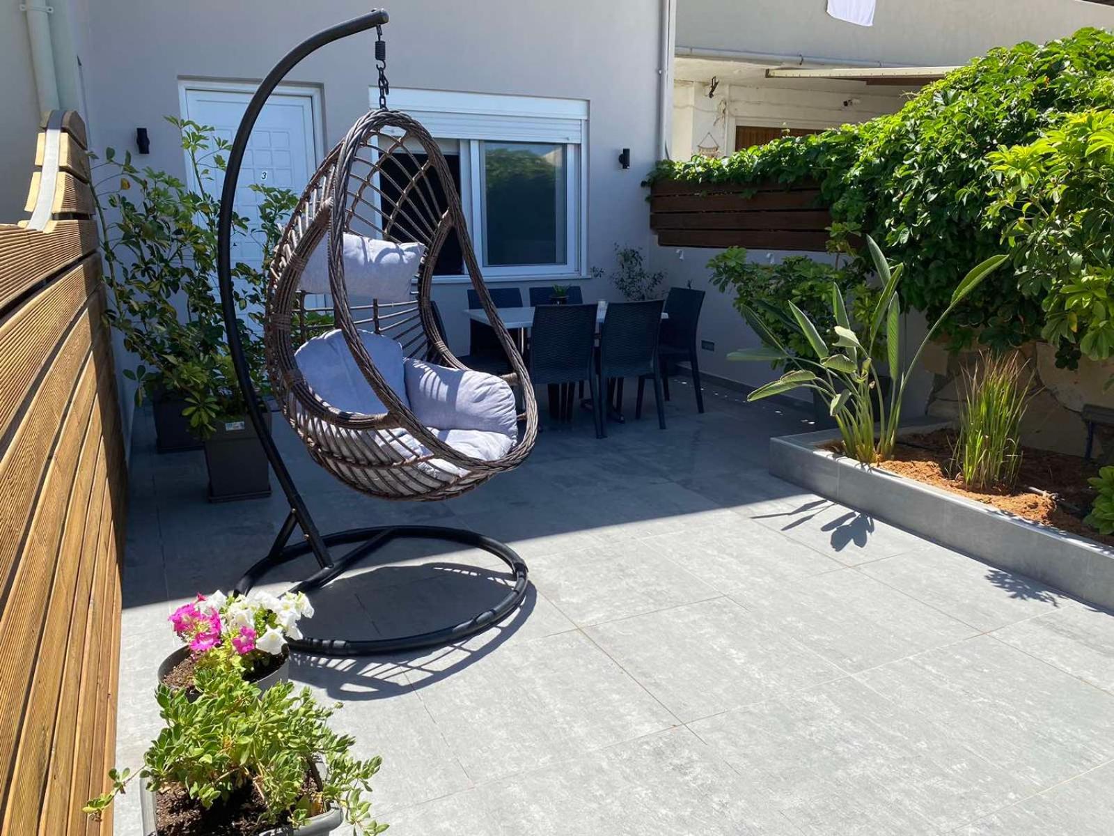 Litinakis Studios Sea View & Litinakis Studios Garden View 700 Meters Away Agia Marina المظهر الخارجي الصورة
